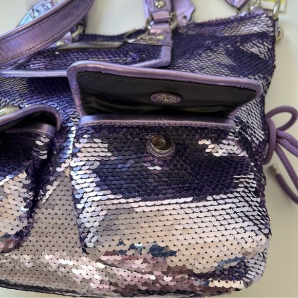 NWT Extremely Rare Special Edition π¦β¨ Coach Poppy Sequin Glam Tote Lavender β¨π - Picture 10 of 15